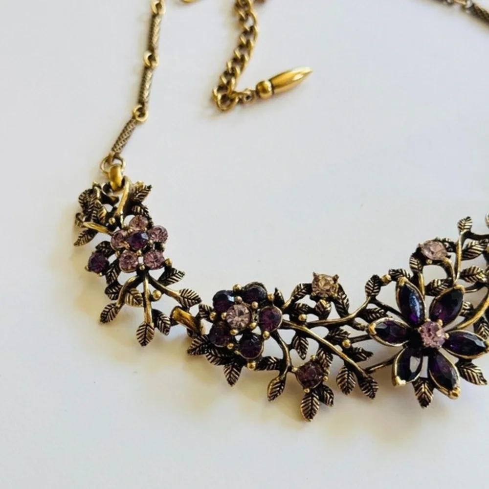 VTG‎ Flower Crystal Rhinestone Necklace Bronze Rare Regency Purple Lilac Floral